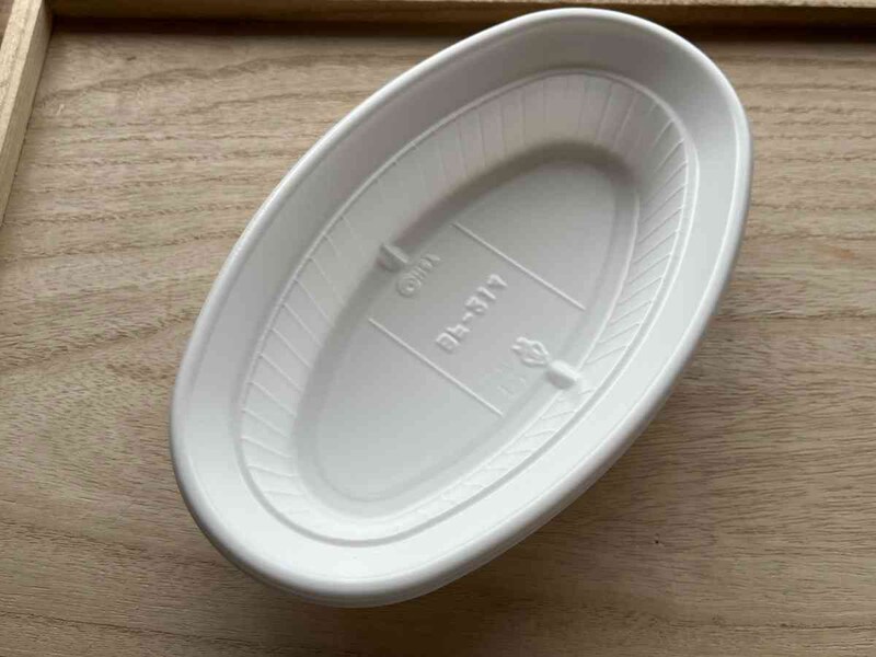 セリアの「カレー（オムライス）皿 3枚」は電子レンジ対応