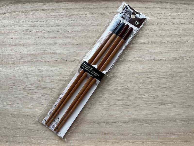 セリアの「夫婦箸」