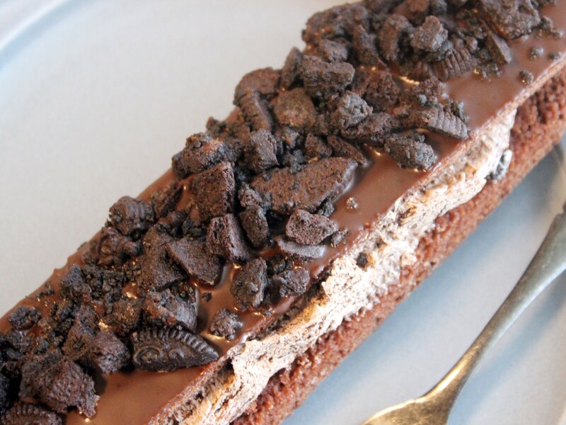 ファミリーマート×ブラックサンダーコラボスイーツ