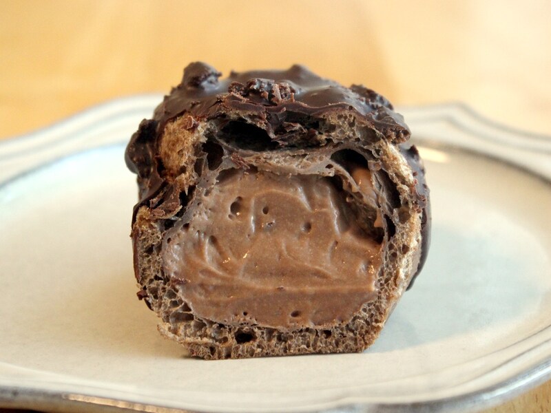 ファミリーマート×ブラックサンダーコラボスイーツ