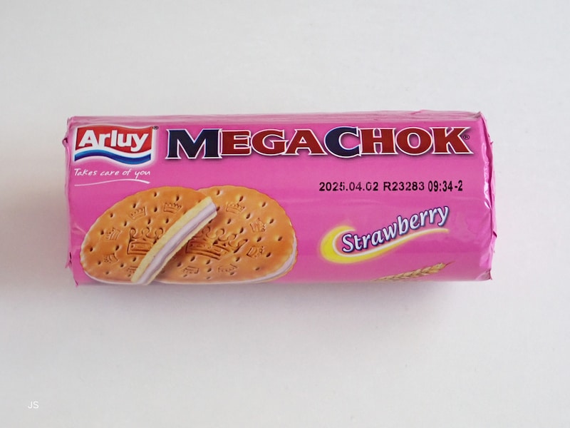 正面から撮影したビスケットのパッケージ写真