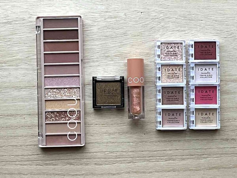 ダイソーの人気アイシャドウは110円(税込)から購入できる