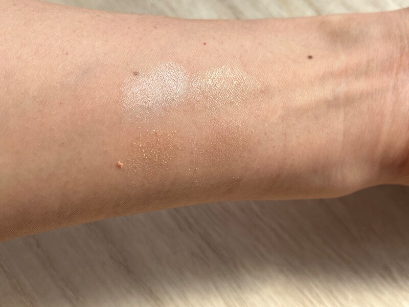 ダイソーの「アイデイト ミニマルパレット」はあまり色合いが出ない