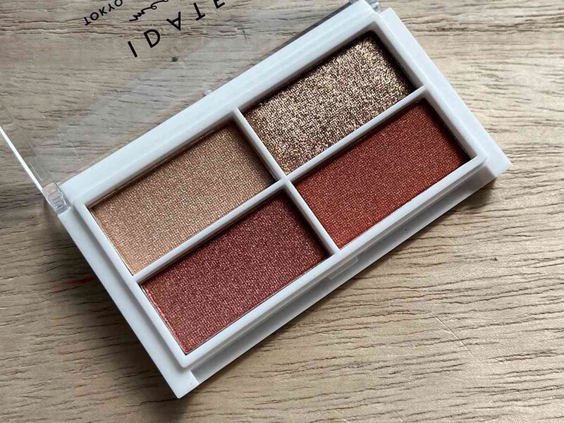 02のテラコッタブラウン