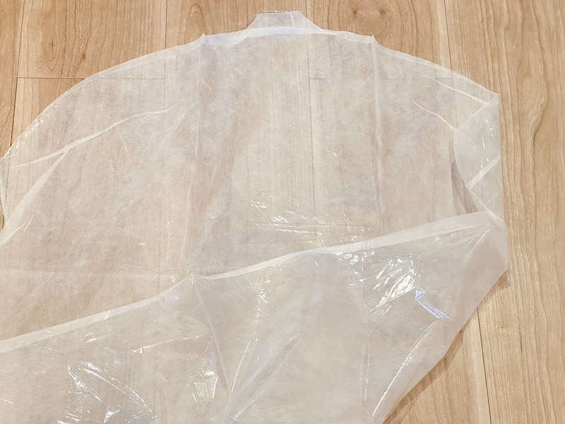不織布の衣類カバーが買える