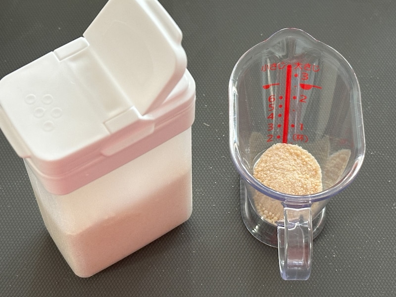 ダイソーの「ミニ計量カップ」