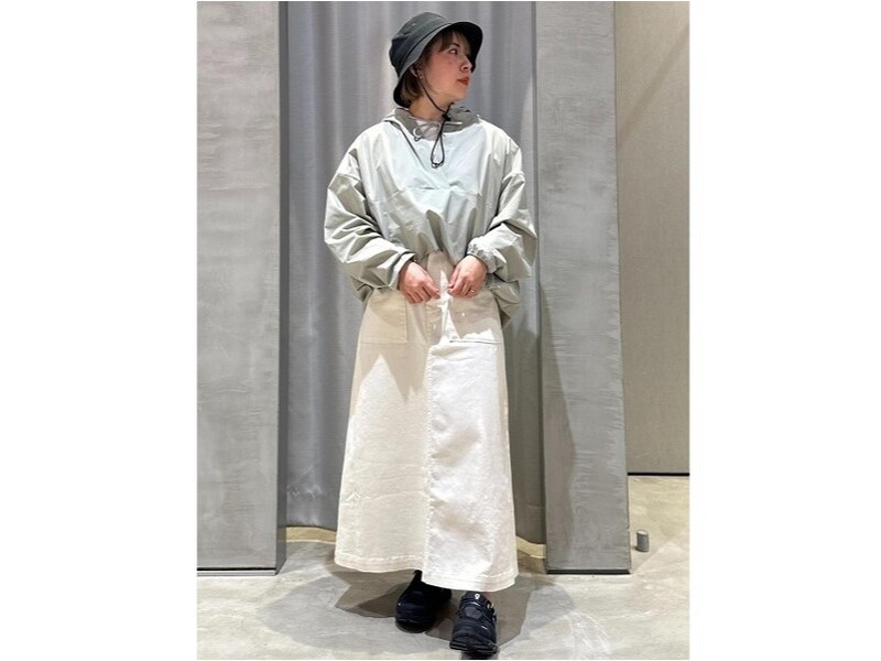 薄手のものを重ねると脱ぎ着で調整できるので便利です　出典：WEAR