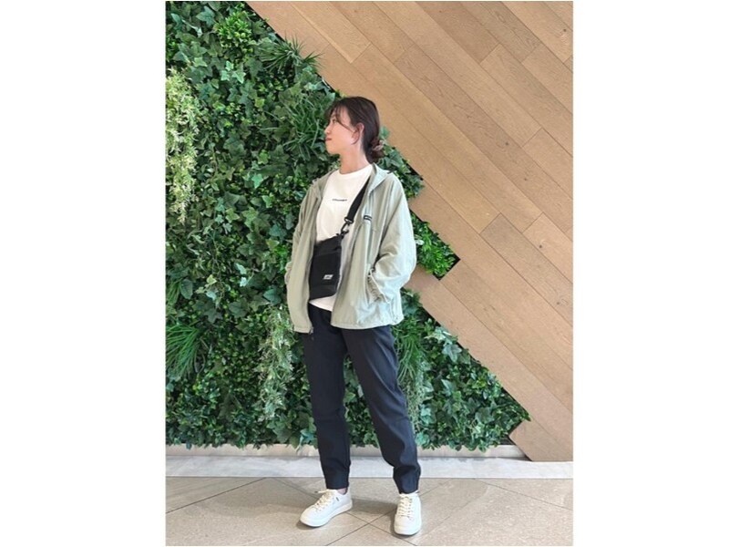 薄手のものを重ねると脱ぎ着で調整できるので便利です　出典：WEAR