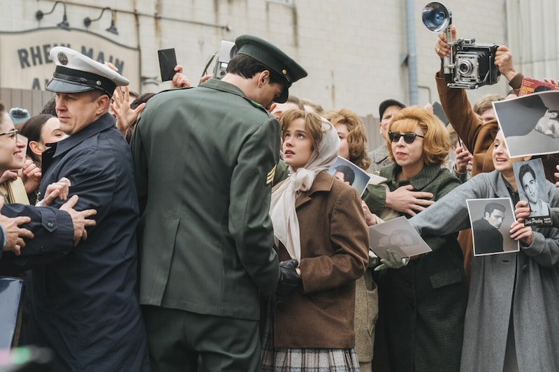 兵役中のエルヴィス・プレスリーとプリシラ