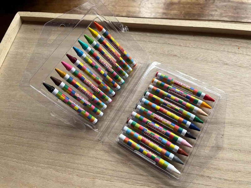 セリアの「20色クレヨン」は持ち歩きや保管が楽