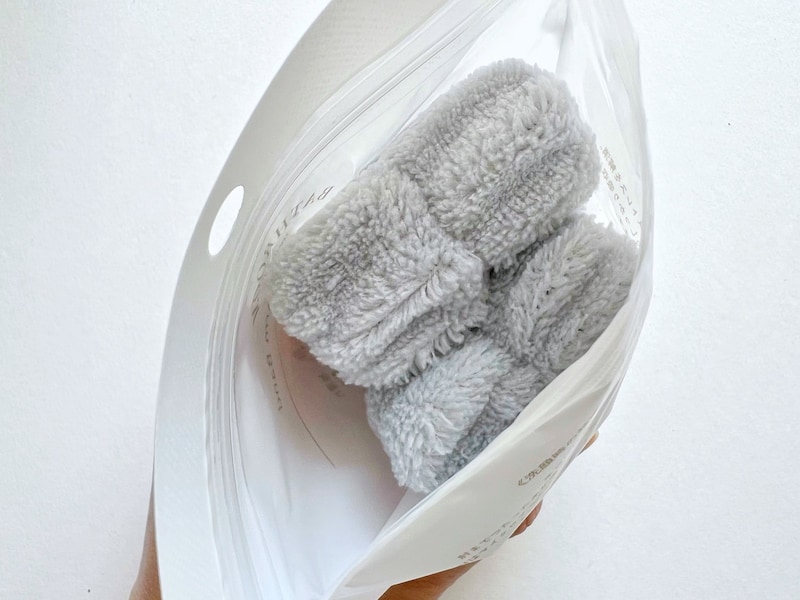 3COINSの「吸水アームバンド」