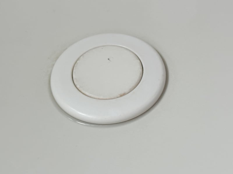 ワンプッシュ排水栓の外し方