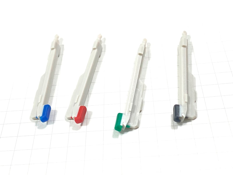 ノックボタンのパーツ