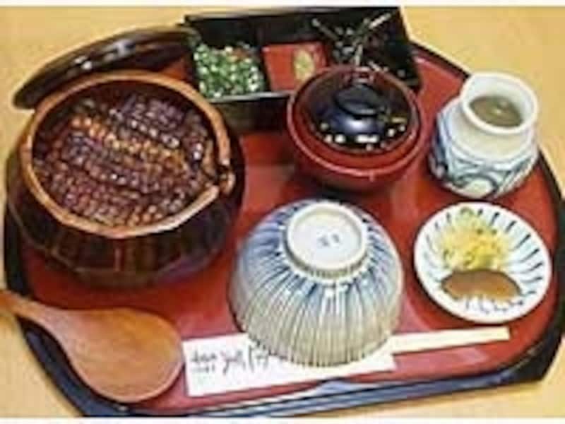 ひつまぶしは名古屋メシで一番のおもてなしグルメ