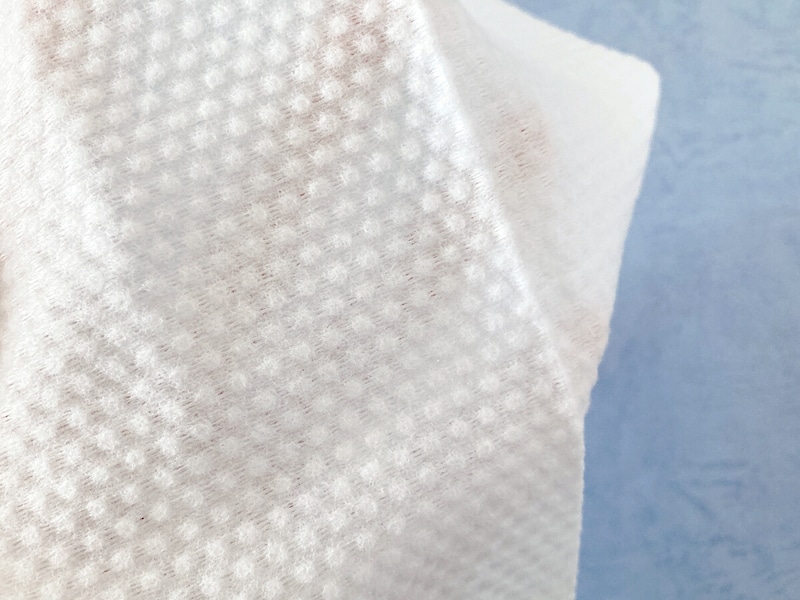 洗顔後は100均の使い捨てタオルを使う人急増！