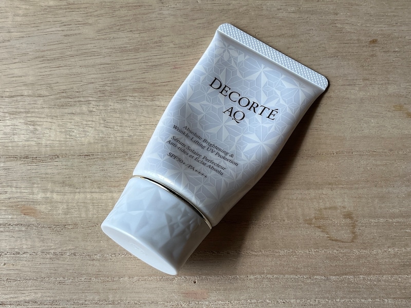 日焼け止め（キャップをひねるタイプ）