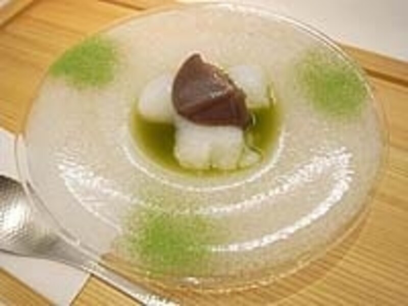 「緋鞠」のゆららういろ。店内でいただく場合は600円