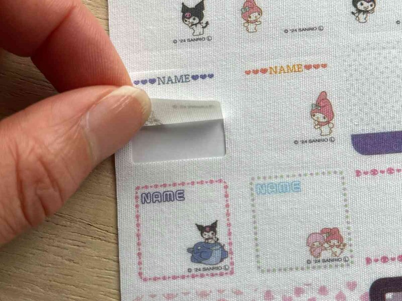 ダイソーの「洗濯タグ用ネームシール（マイメロディ／クロミ）」ははがして使う