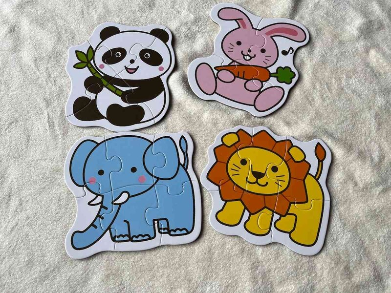 ダイソーの「こどもパズル（どうぶつ）」は、うさぎ、ゾウ、パンダ、ライオンの4種類
