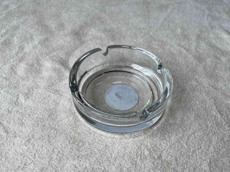ダイソーの「ガラス灰皿（約10.6cm）」
