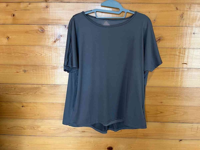 ワークマンの「レディース冷感メッシュTシャツフレンチ」