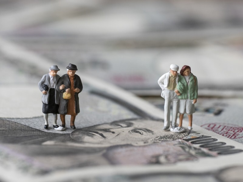老齢基礎年金を繰り下げしている場合の配偶者の振替加算