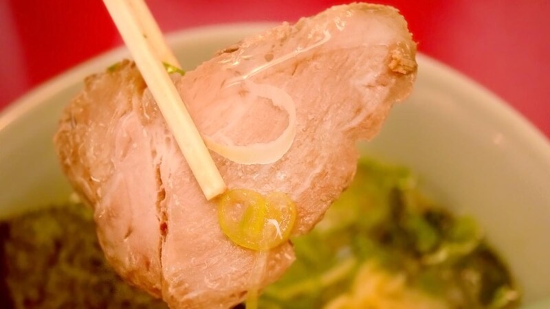 チャーシューの存在感もあり、ボリューム満点。