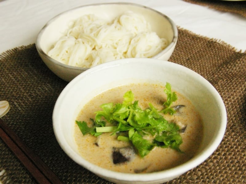 ココナッツミルクだれのそうめん