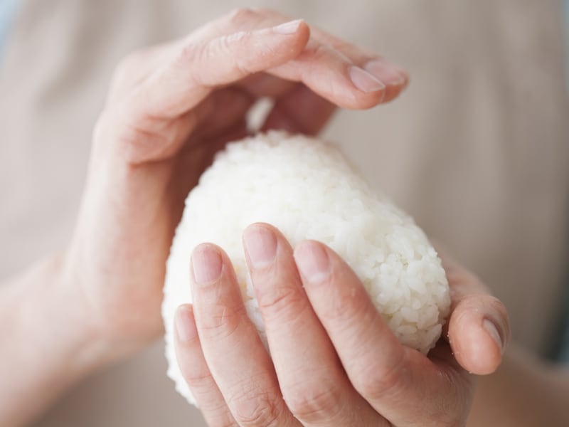 どんなに親しくても、他人が作ったものは食べられない