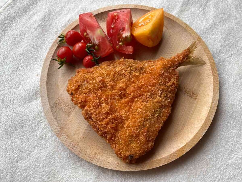 ローソンの「ふっくらアジフライ」は肉厚