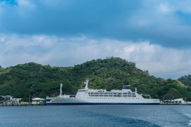 三代目おがさわら丸