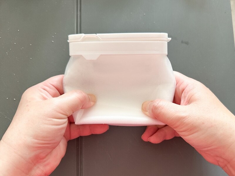 ダイソー　「揉んでほぐせる調味料ストッカー」