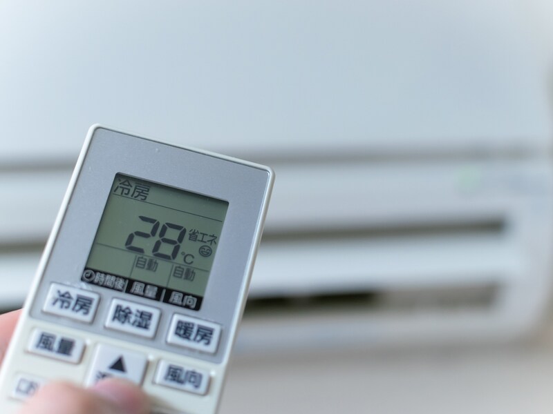 設定温度を高めにし、室内の空気を循環させましょう