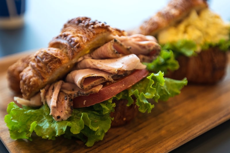 「THE CITY BAKERY」の白馬豚のクロワッサンサンド