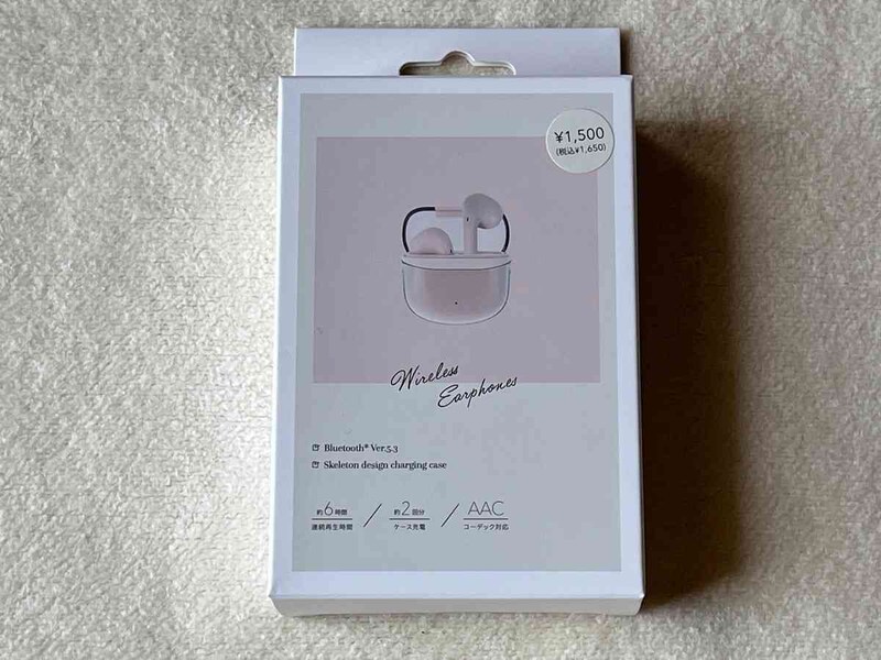 スリーコインズの「クリアケースワイヤレスイヤホン」はおしゃれで使いやすい