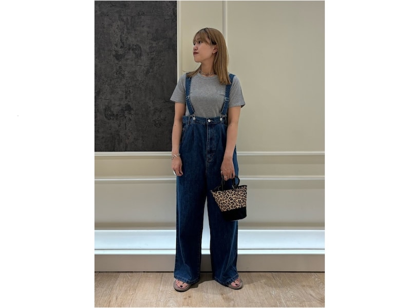 見た目もかわいいミニサイズはアクセサリー感覚で持てる 出典:WEAR