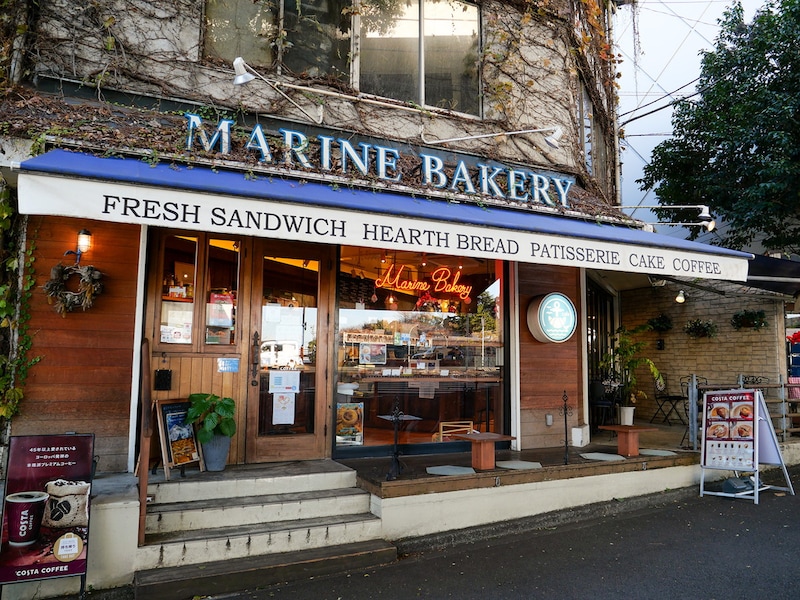 山下公園からもほど近い「MARINE BAKERY」