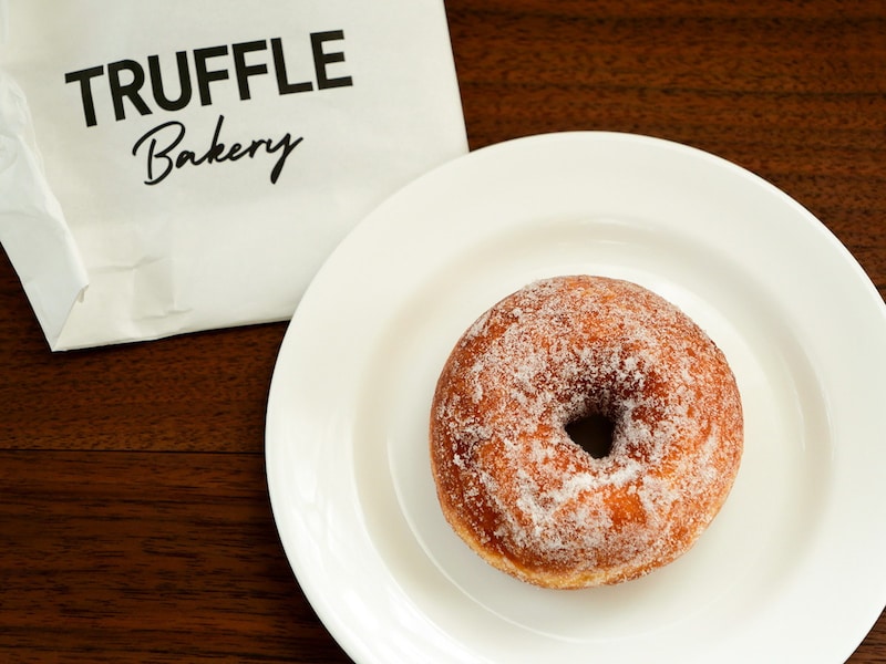 TruffleBAKERY「生ドーナツ(シュガー)」(356円)