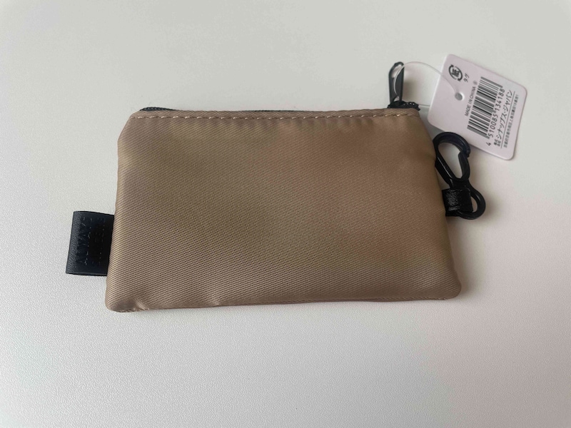 セリアの財布「コインケース?フック付?カジュアルシック」