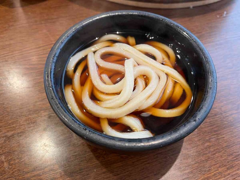 丸亀製麺の「釜揚げ家族うどん」はこしがあって食べ応えあり！
