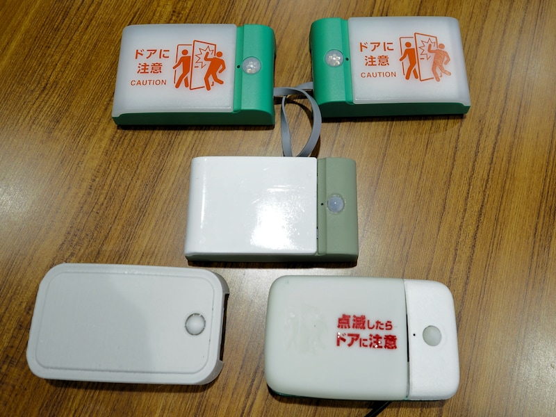 リニューアルした有線タイプの試作品たち