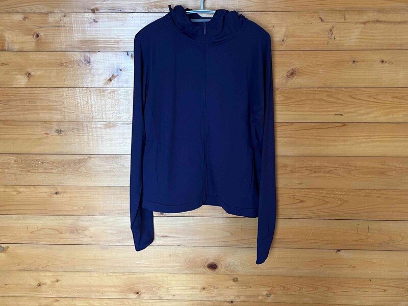 ワークマンの「UVサンガードパーカー」