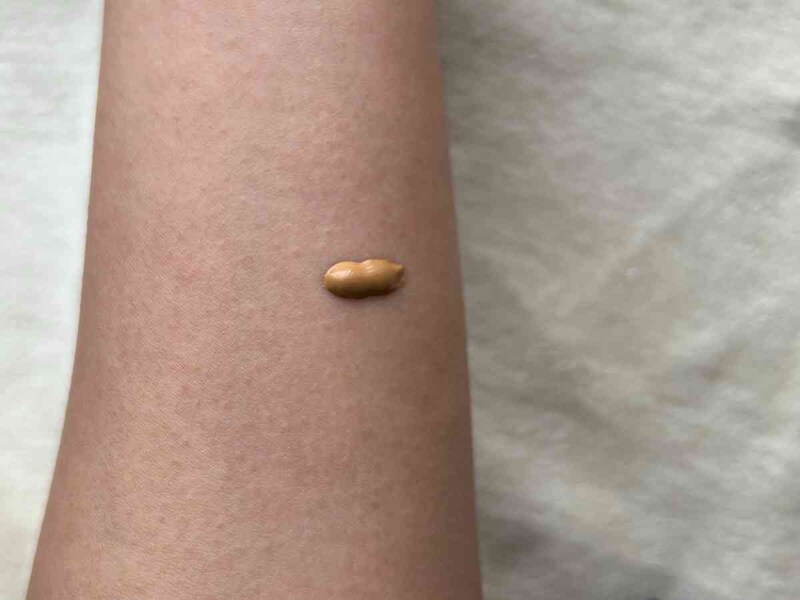 セリアの「AC BBクリーム 03 オークル」の発色