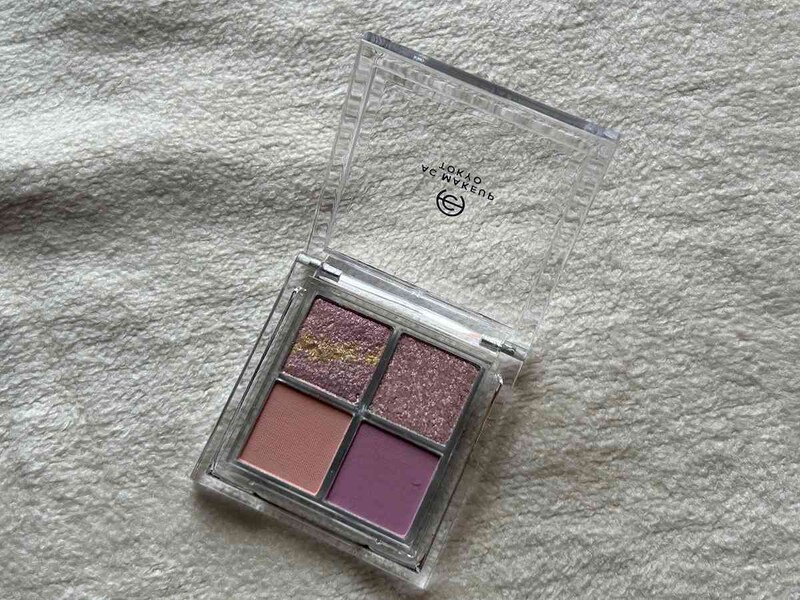 セリアの「AC プリズムアイシャドウ 04」