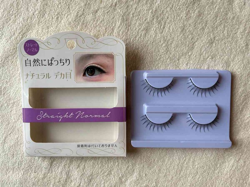セリアの「つけまつげ2P ストレート ノーマル」