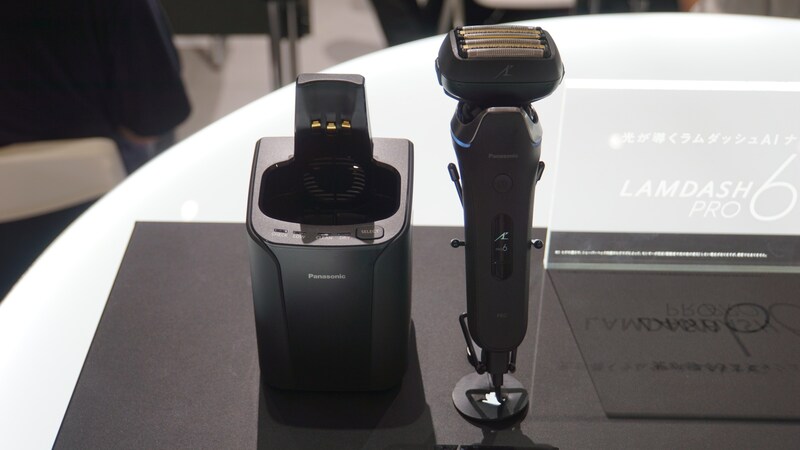 パナソニックが2024年9月1日に発売した「ラムダッシュPRO ES-L690U」（実勢価格6万8000円前後）