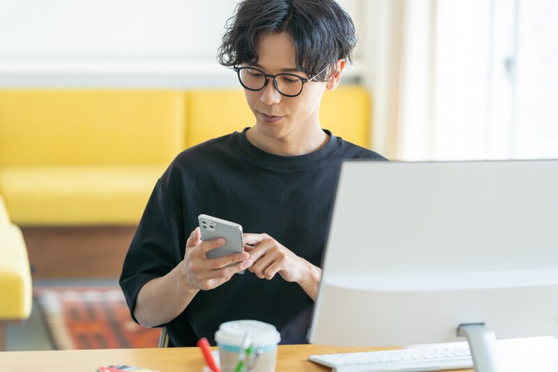 男性