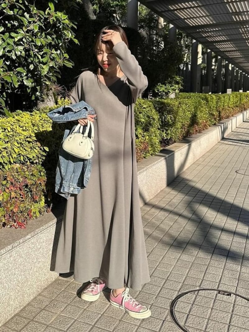 秋冬のトレンド服はプチプラでゲット！ 40代にいちおしの「通販ブランド」でつくる秋コーデ3選 [レディースファッション] All About