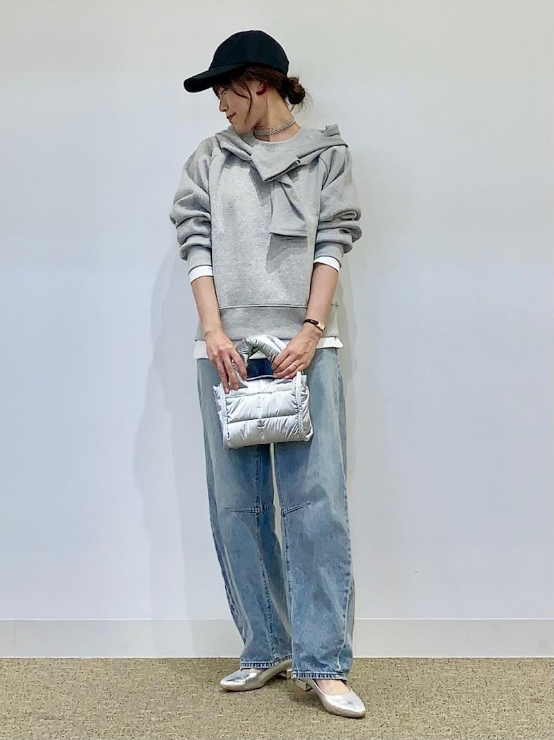 トレンドのシルバーを合わせると、今っぽさもぐっとアップ 出典:StyleHint