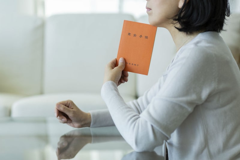 特別支給の老齢厚生年金を受給したら、障害厚生年金はもらえなくなる?